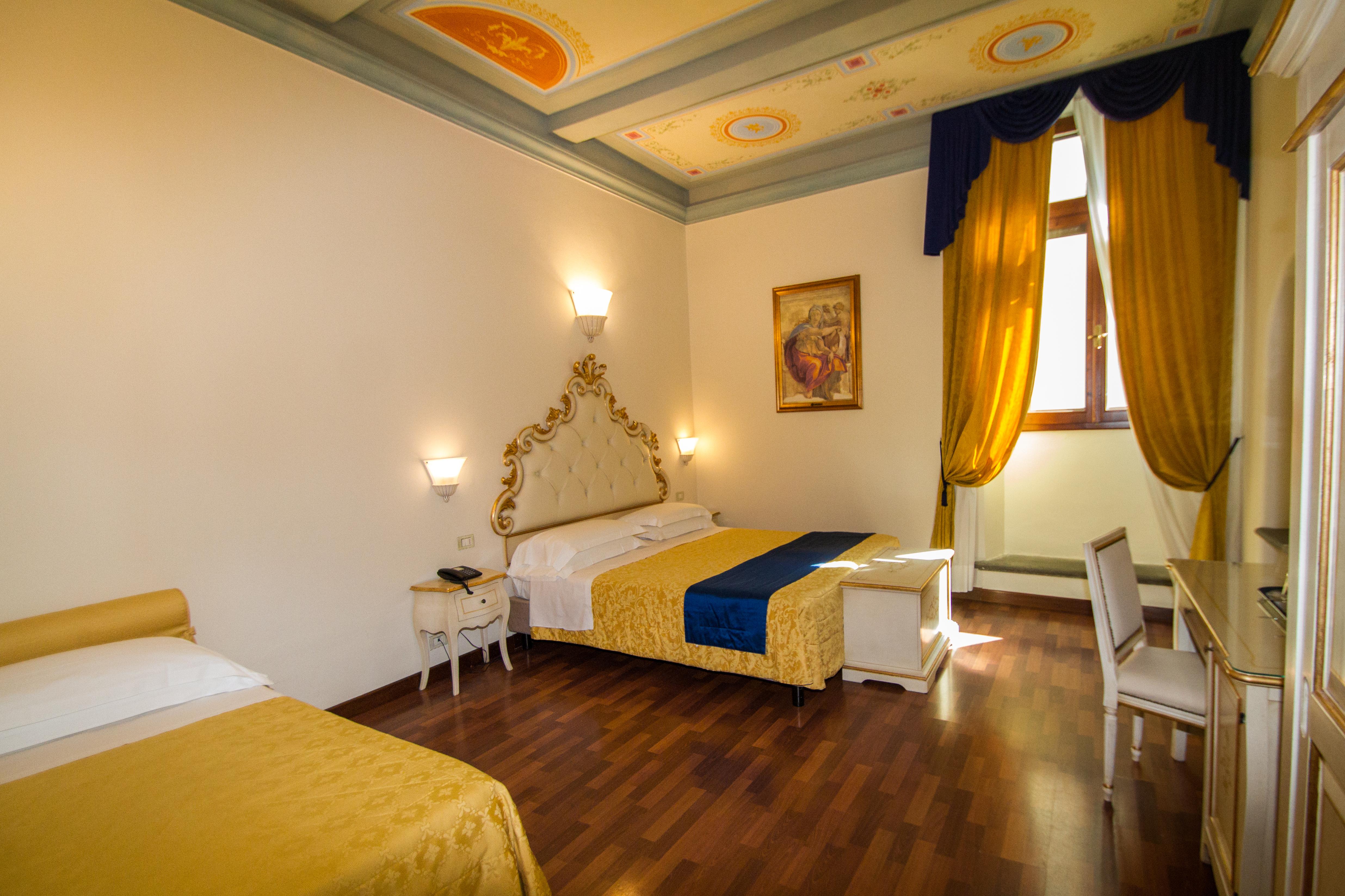 Hotel Porta Faenza Florence Luaran gambar