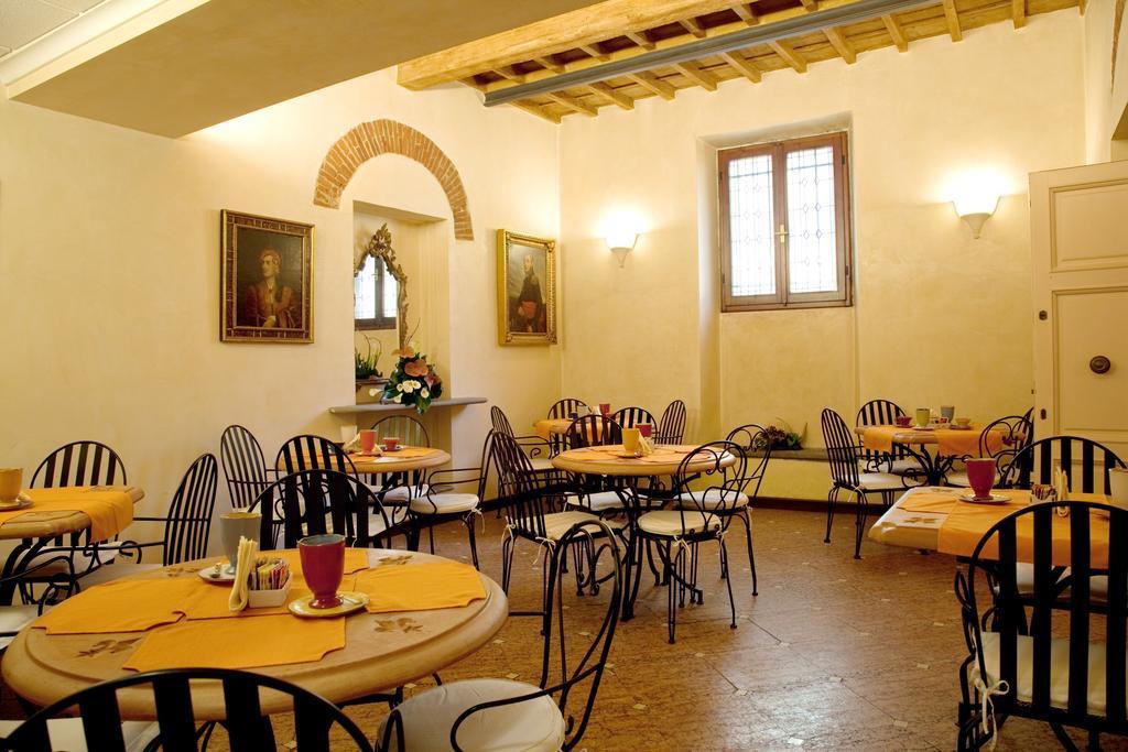 Hotel Porta Faenza Florence Luaran gambar