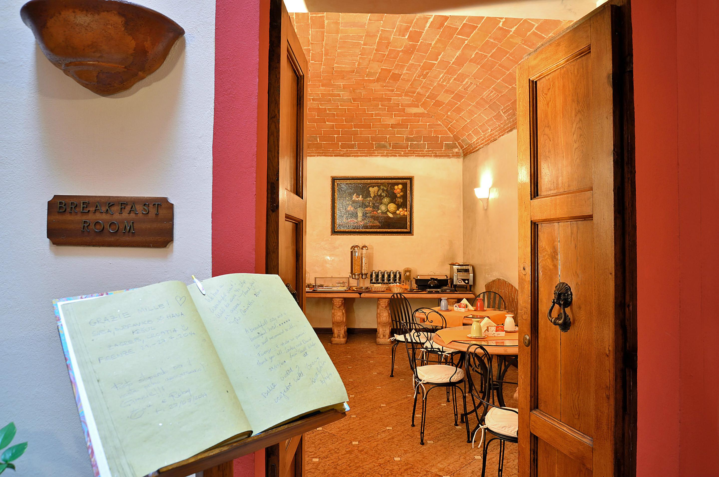 Hotel Porta Faenza Florence Luaran gambar