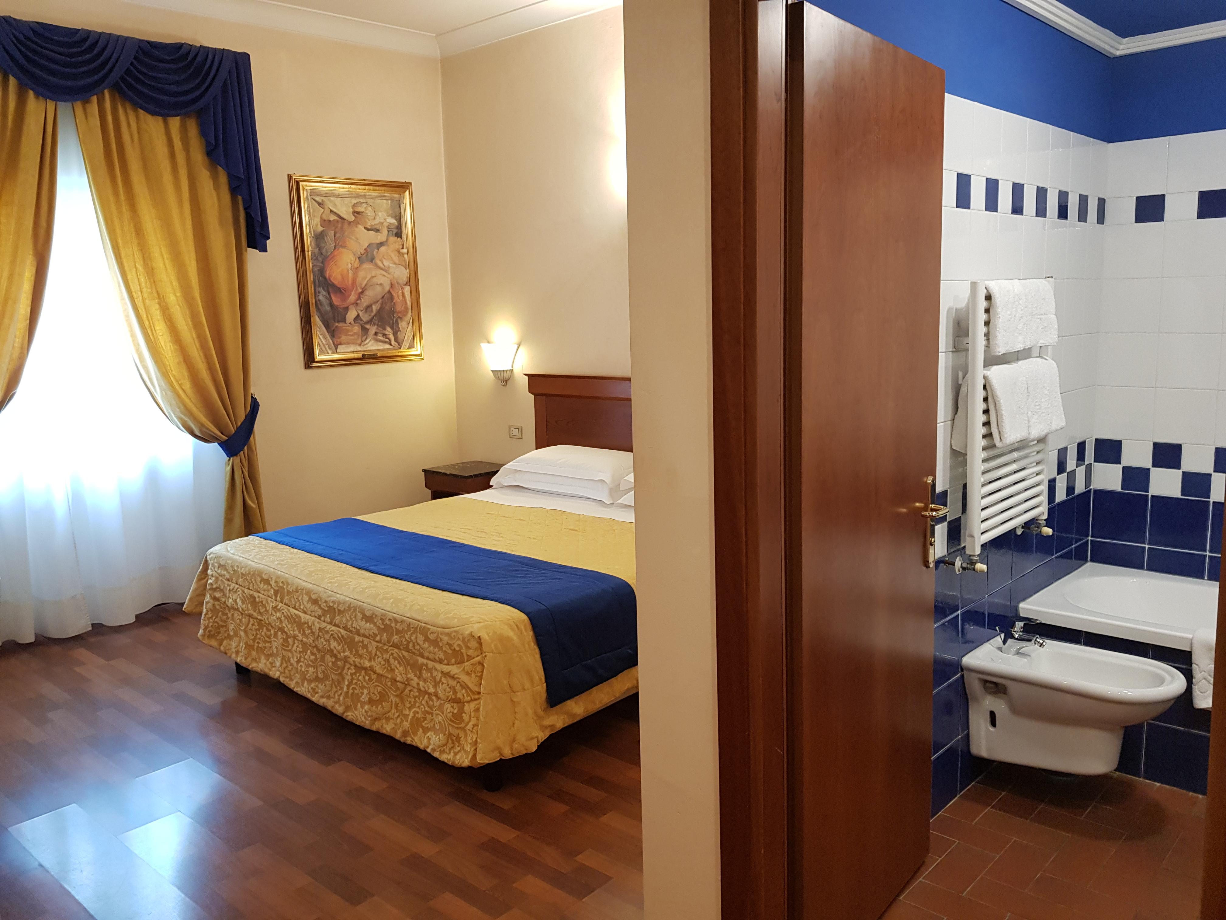 Hotel Porta Faenza Florence Luaran gambar